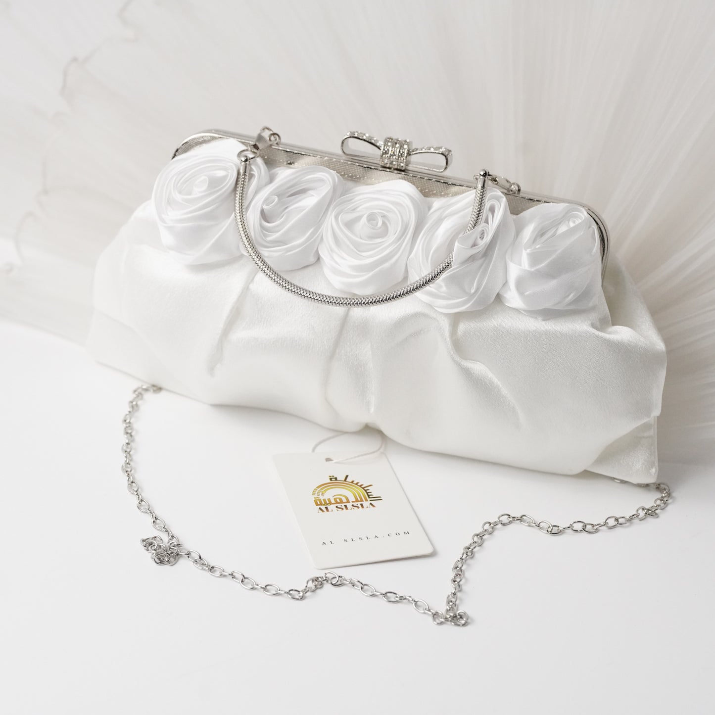 حقيبة سهرة الورد الابيض