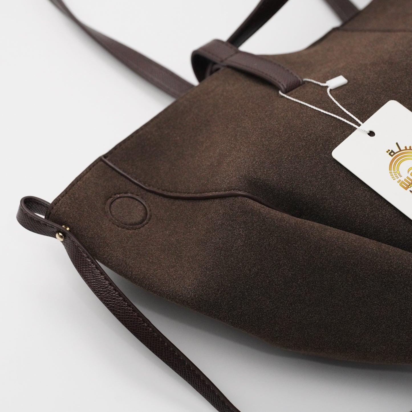 حقيبة مختومة POL قهوى وسط