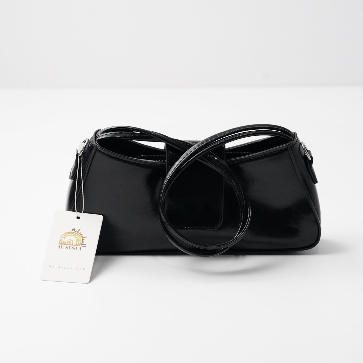 حقيبة جلد ناعم اسود