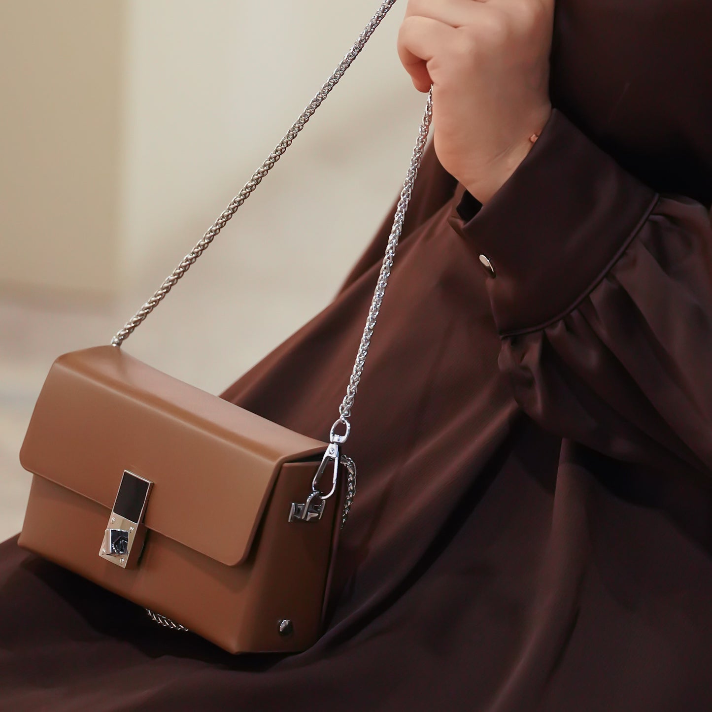 حقيبة رسمية بالجد الجلاتيني جوزي