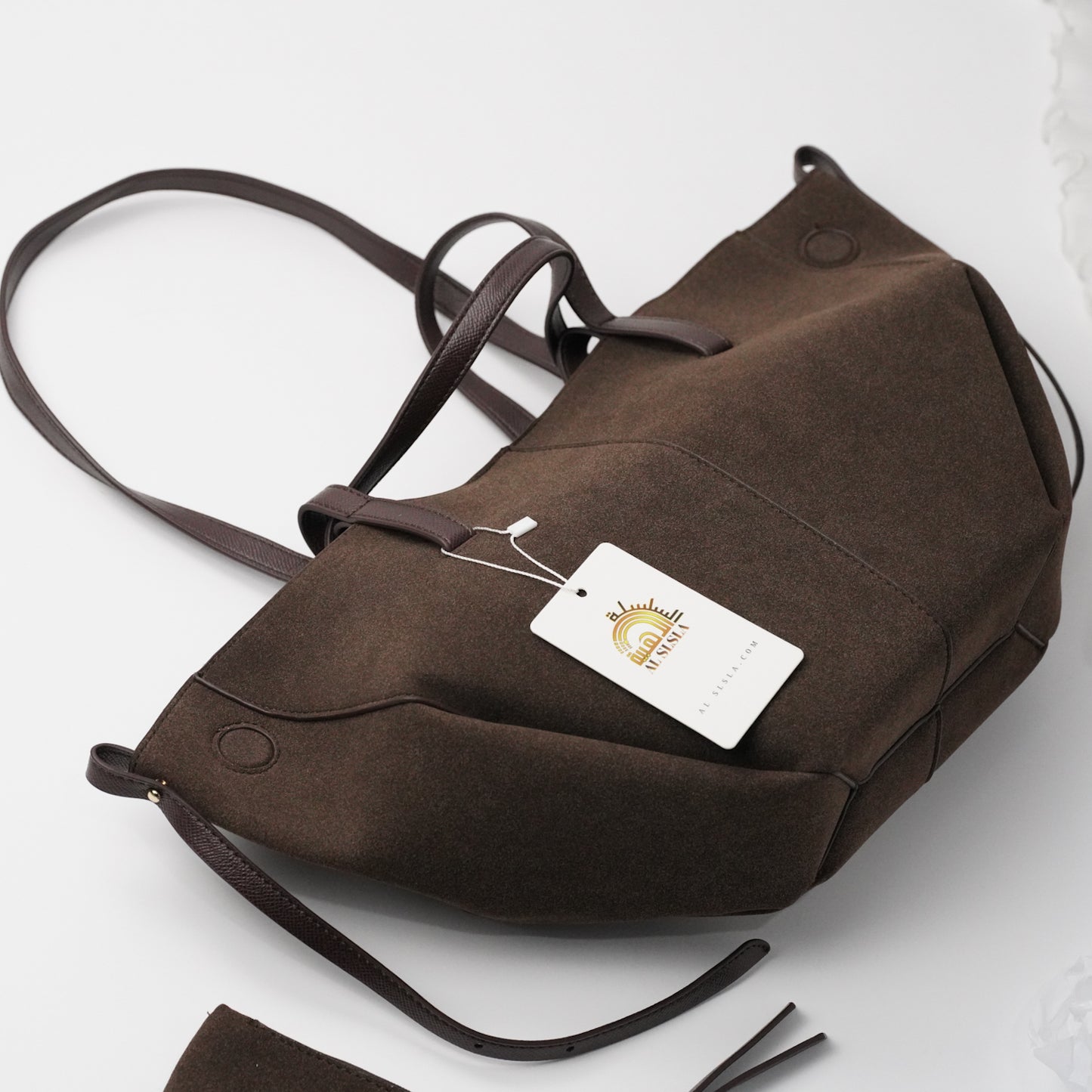 حقيبة مختومة POL قهوى وسط